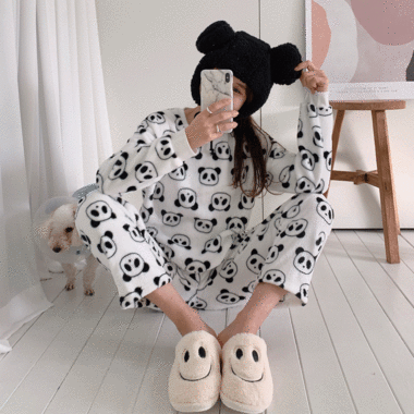팬더 시보리 푹신 극세사 잠옷세트
